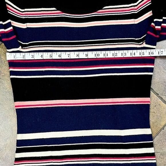 Diane Von Furstenberg Women’s Crew Neck Striped Sweater Small - Picture 6 of 10
